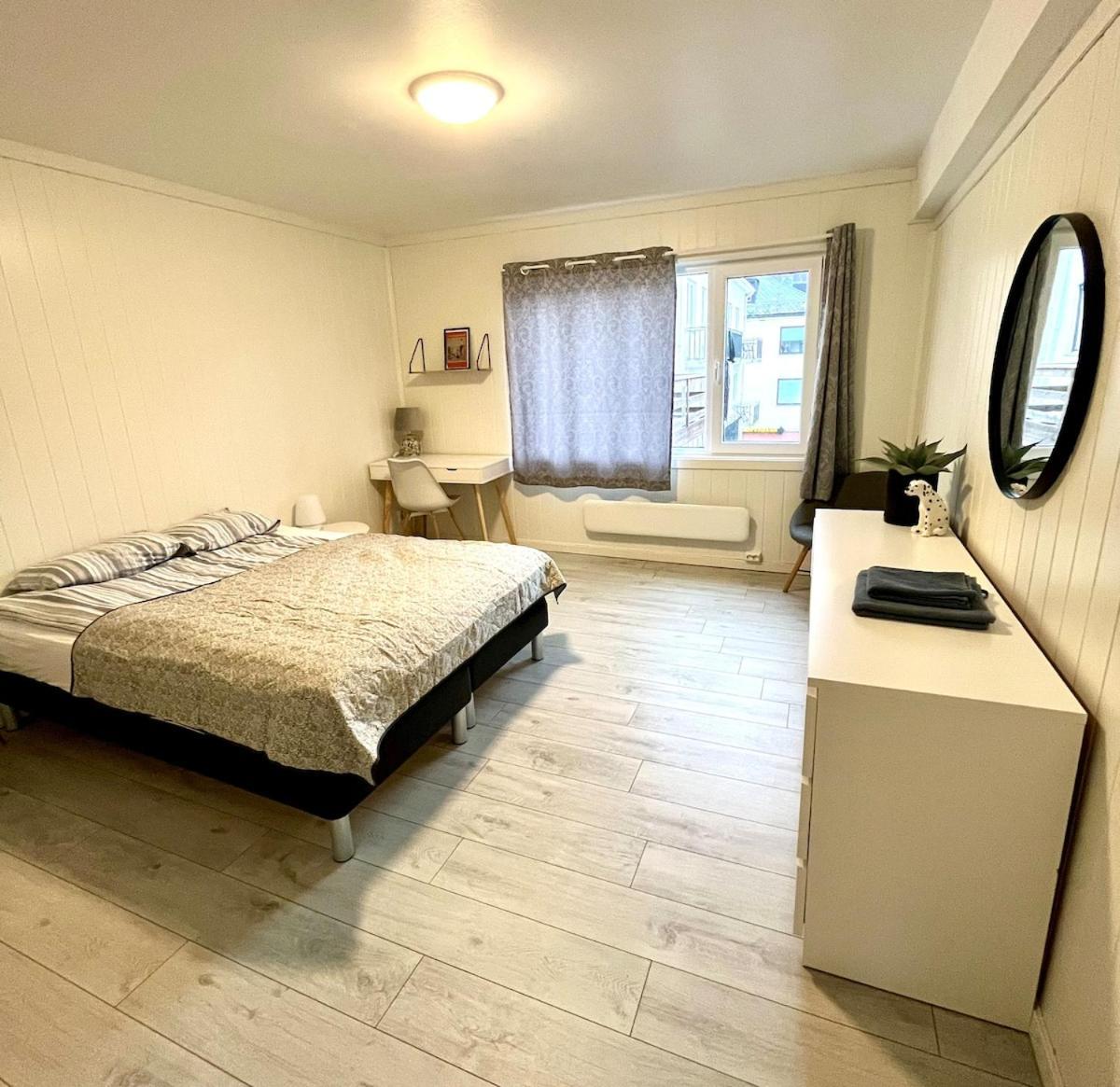 Apartment In The Heart Of Åndalsnes Екстериор снимка