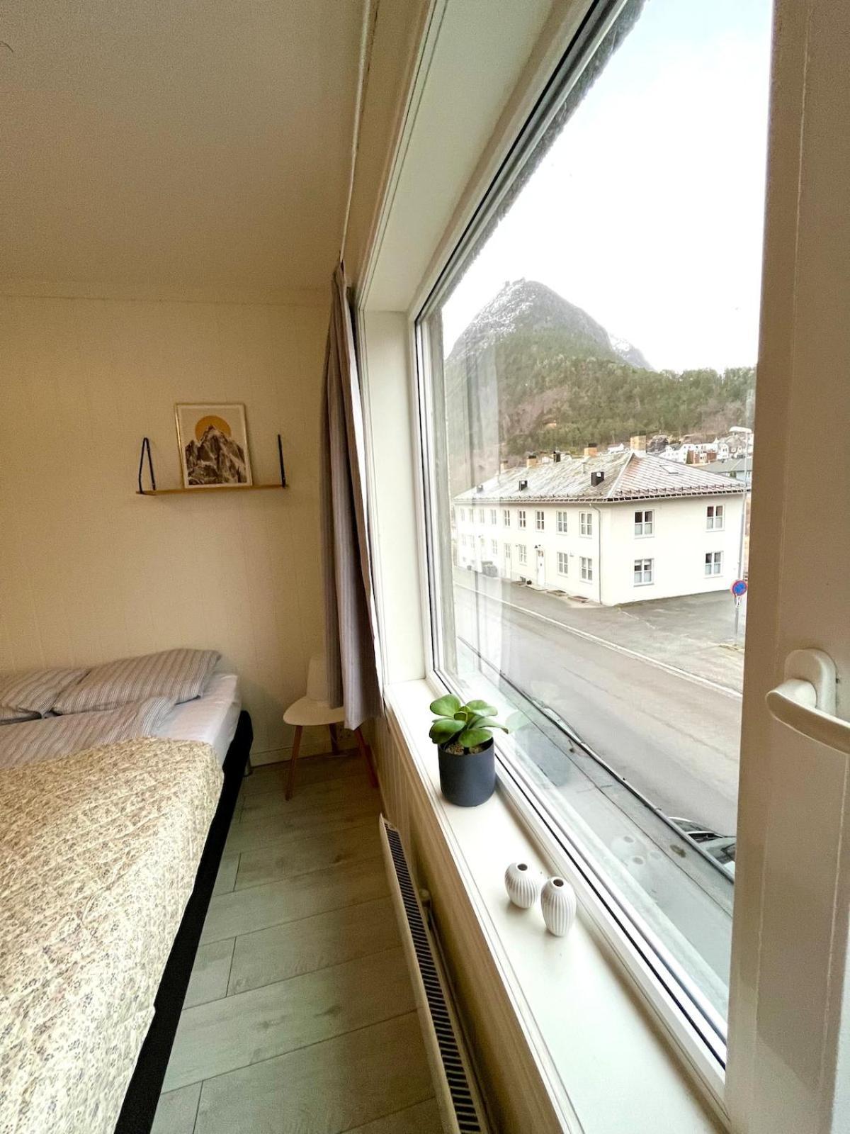 Apartment In The Heart Of Åndalsnes Екстериор снимка